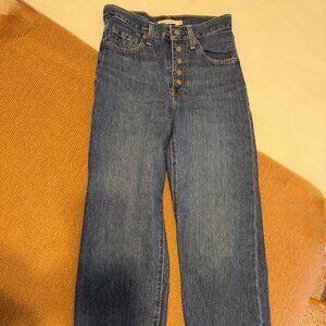 Levis Dark Denim Ribcage Straight Leg Size 25
